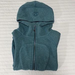 lululemon Scuba hoodie size 6!